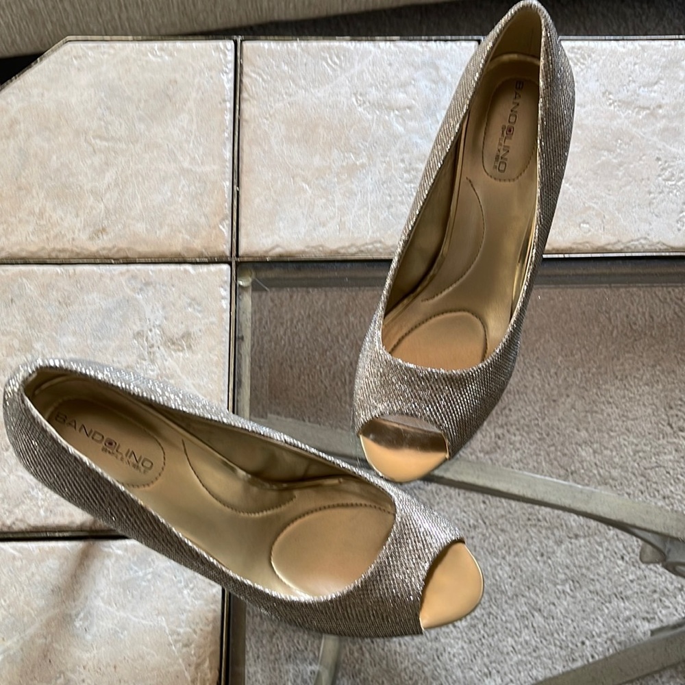 Worn once, Beautiful Practically brand-new Gold & Silver Sparkle